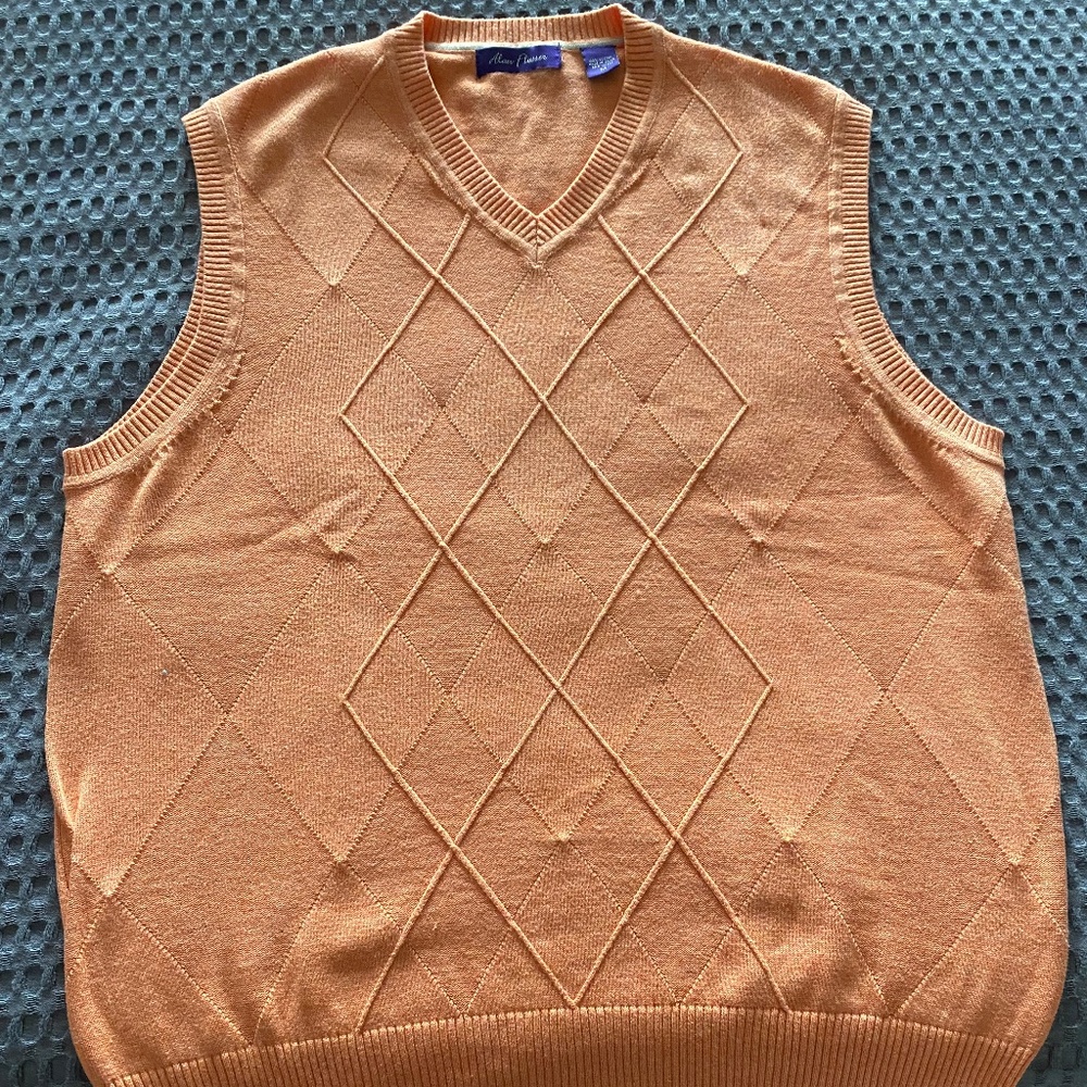 V-Neck Vest!  Very Chic for golfing!!